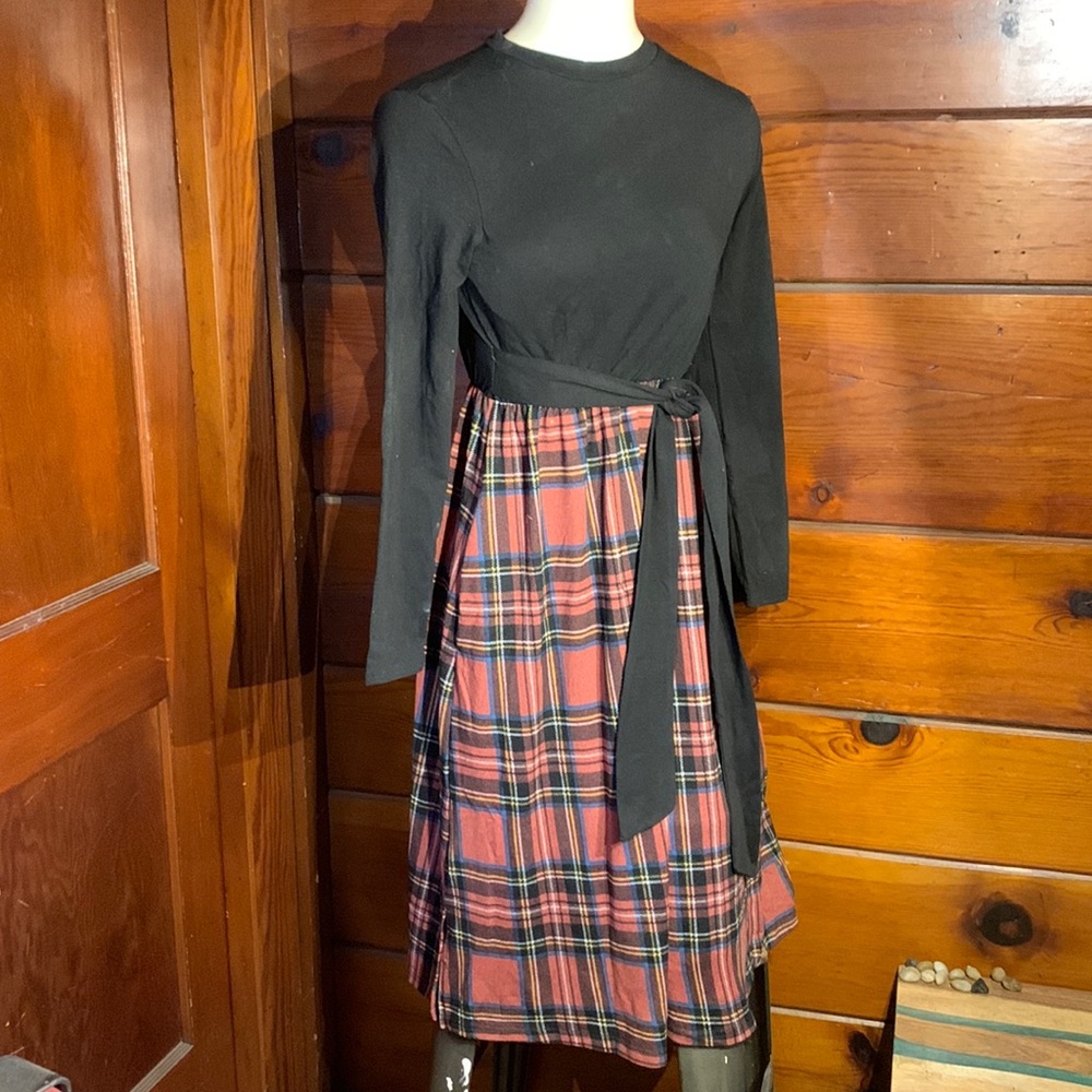 Plaid and black dress size small